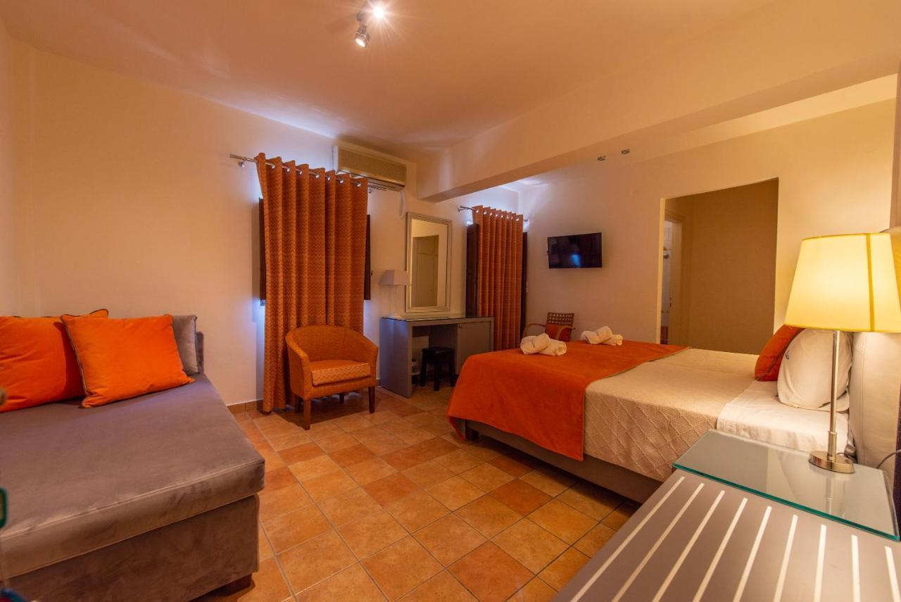 Kastro Maini Hotel Areopoli Ngoại thất bức ảnh