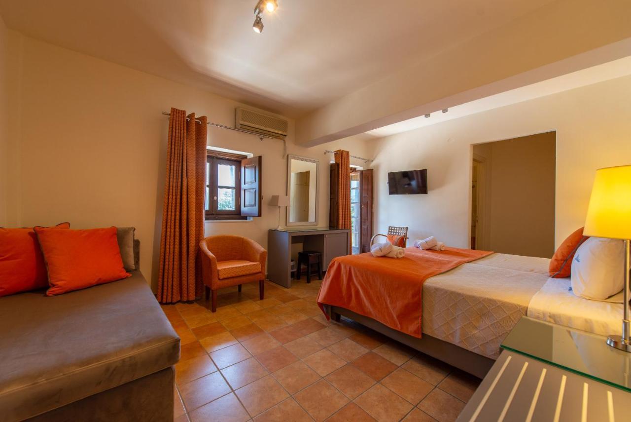 Kastro Maini Hotel Areopoli Ngoại thất bức ảnh