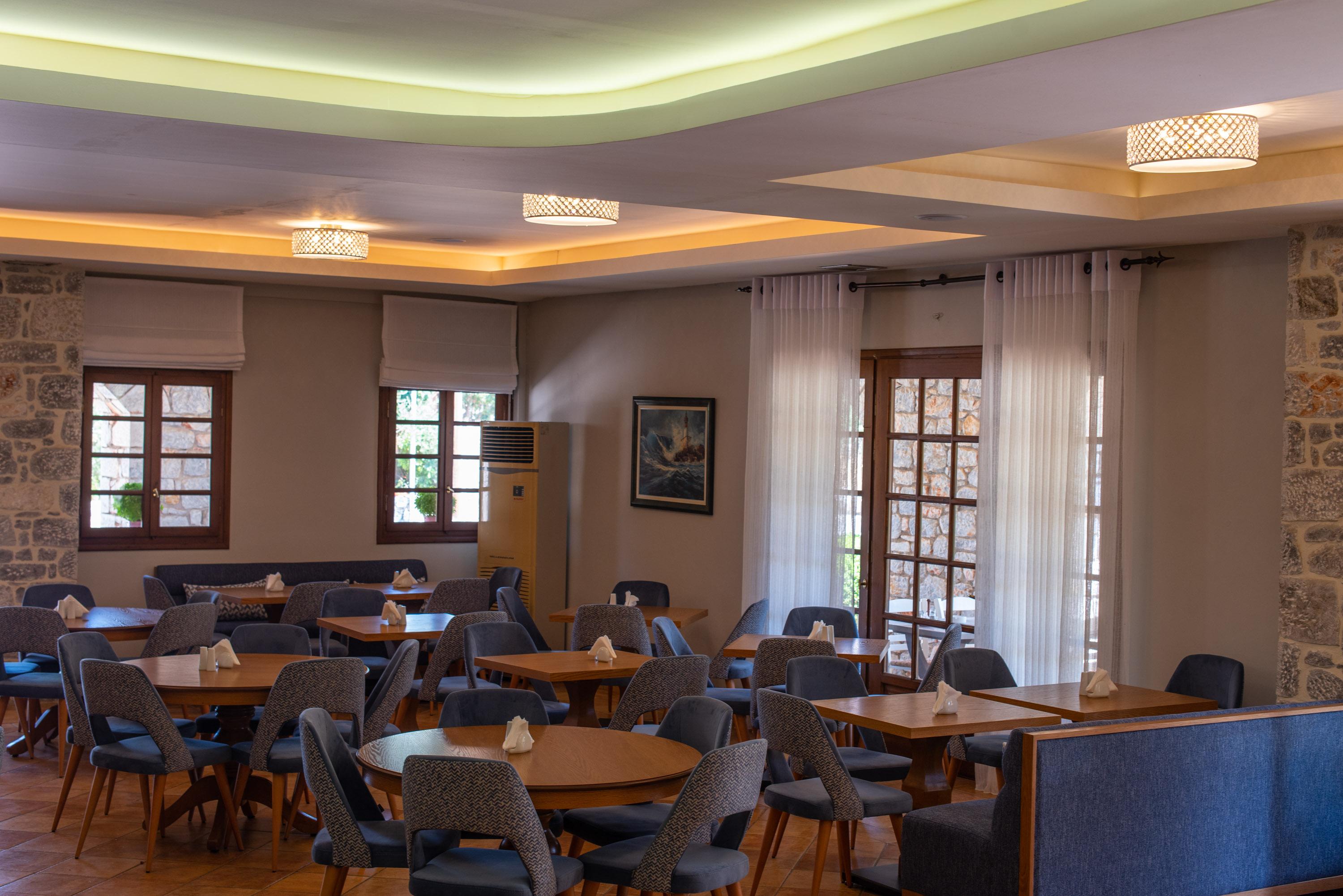 Kastro Maini Hotel Areopoli Ngoại thất bức ảnh