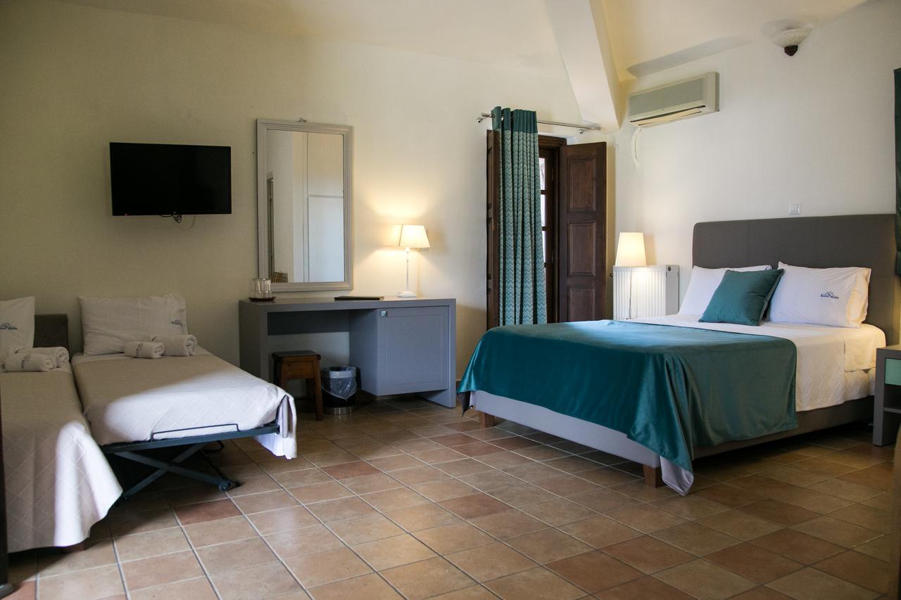 Kastro Maini Hotel Areopoli Ngoại thất bức ảnh