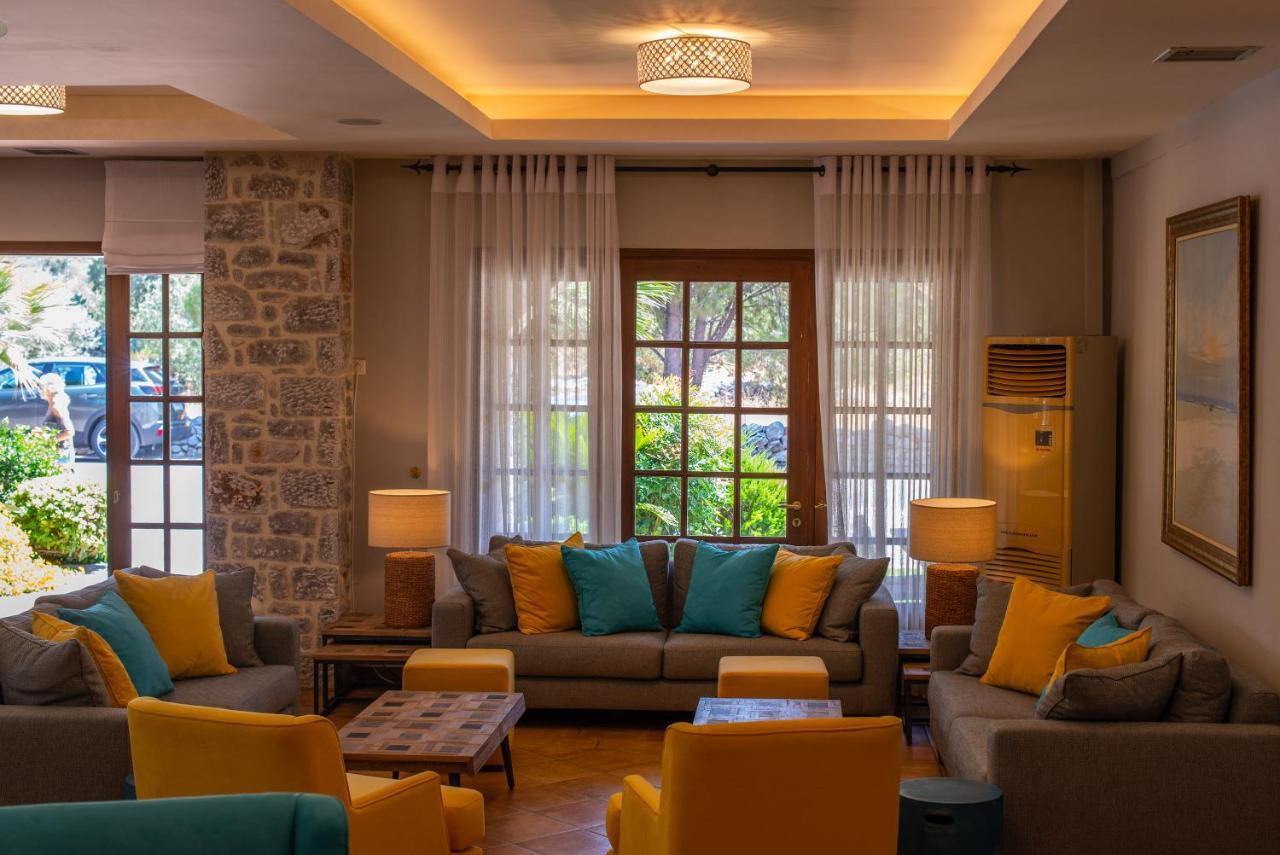 Kastro Maini Hotel Areopoli Ngoại thất bức ảnh